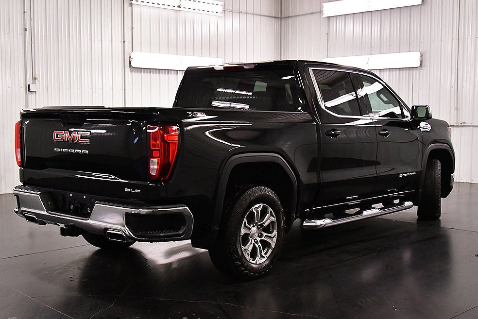 2023 GMC Sierra 1500 SLE
