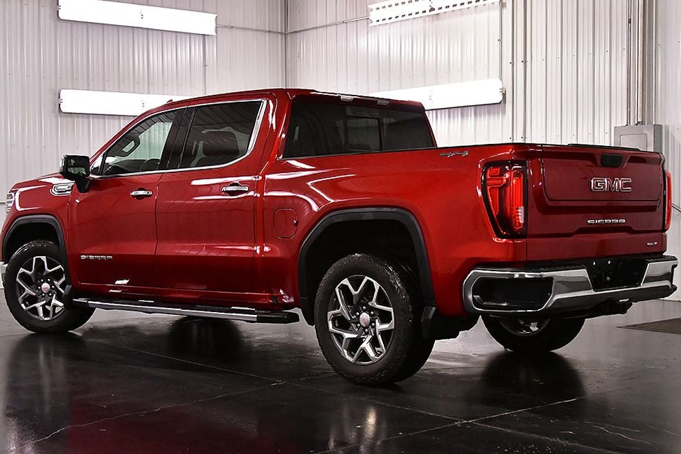 2023 GMC Sierra 1500 SLT