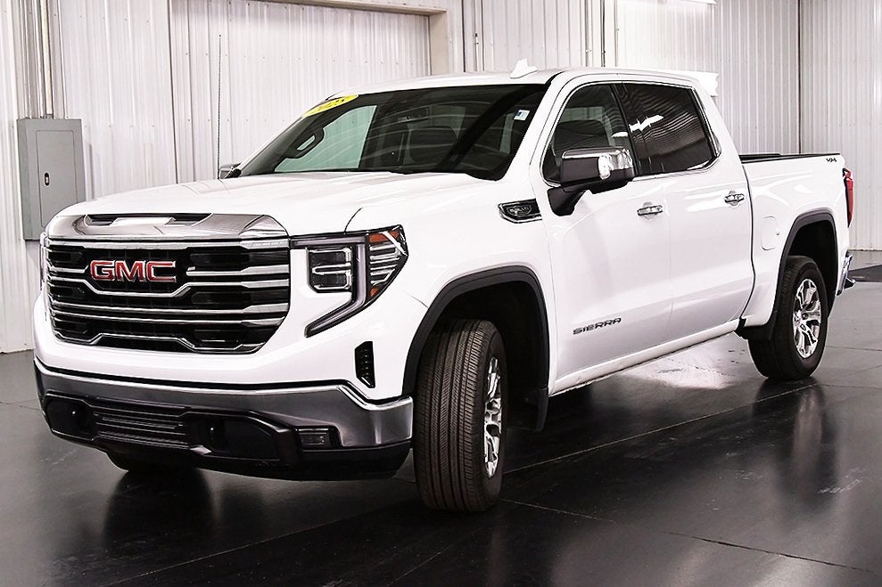 2025 GMC Sierra 1500 SLT