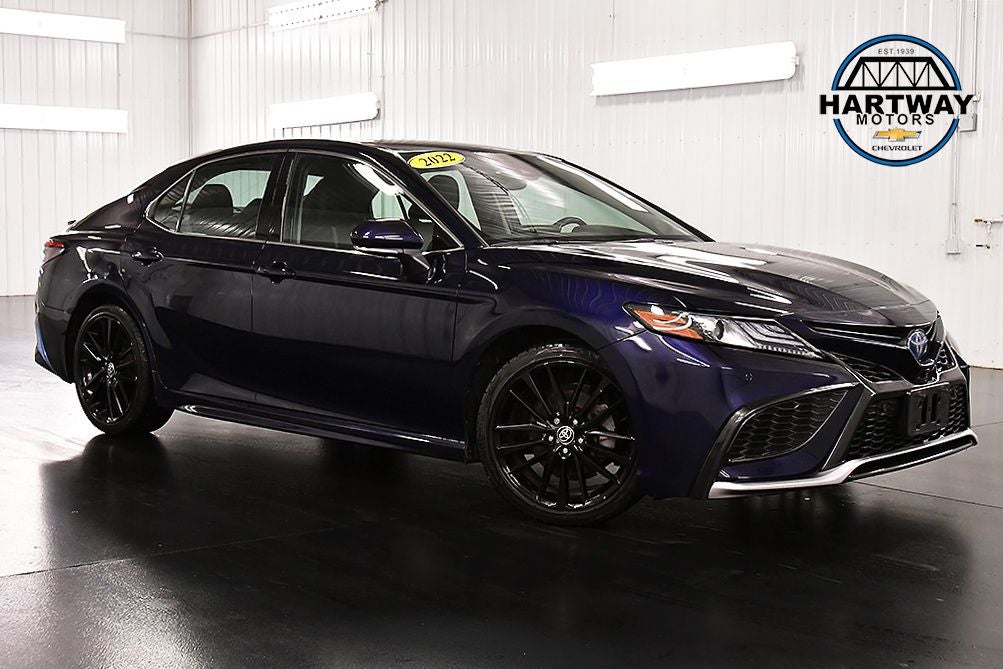 2022 Toyota Camry Hybrid XSE