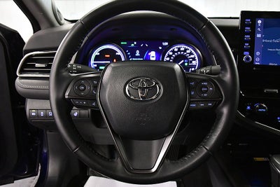 2022 Toyota Camry Hybrid XSE
