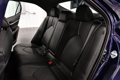 2022 Toyota Camry Hybrid XSE