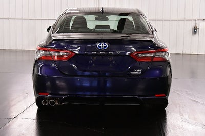 2022 Toyota Camry Hybrid XSE