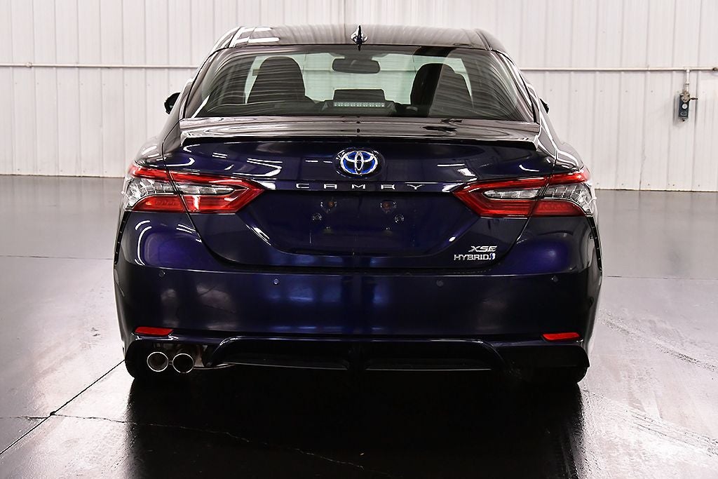 2022 Toyota Camry Hybrid XSE