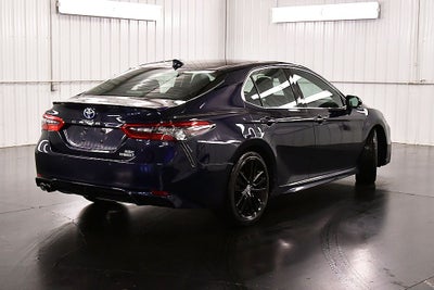 2022 Toyota Camry Hybrid XSE
