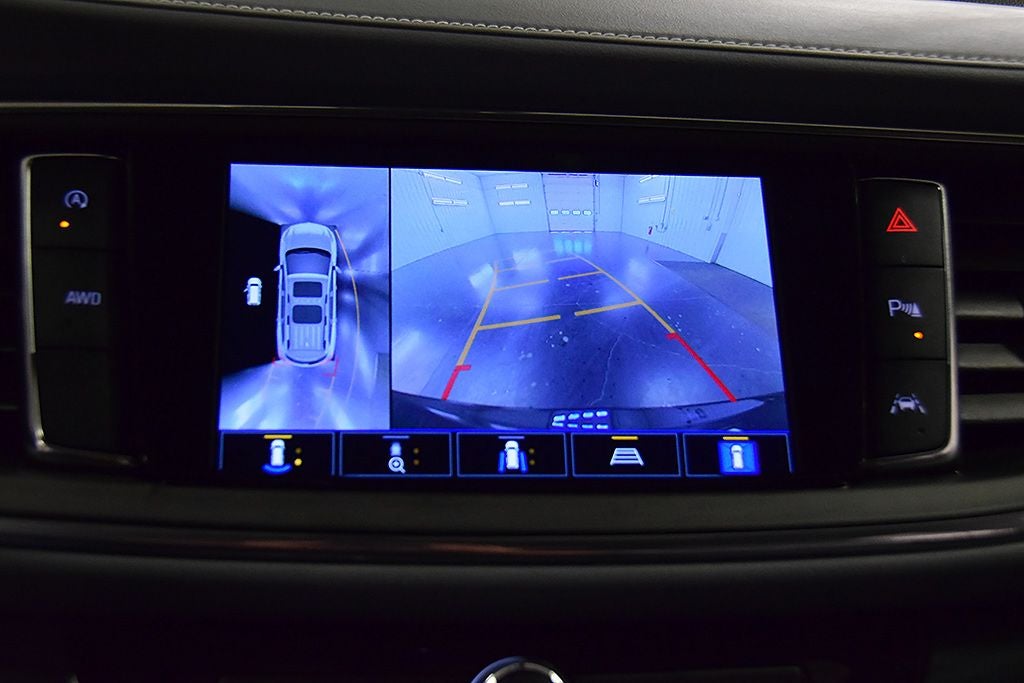 2024 Buick Enclave Essence Sport Touring