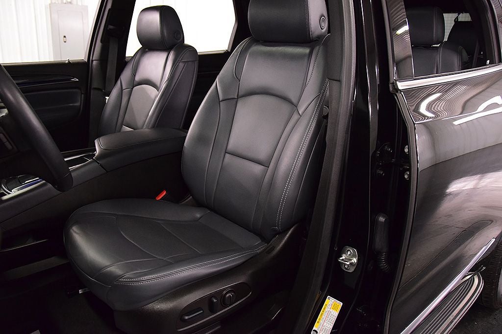 2024 Buick Enclave Essence Sport Touring