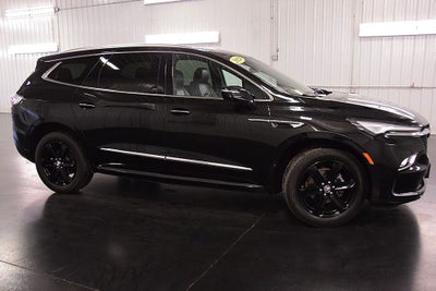 2024 Buick Enclave Essence Sport Touring