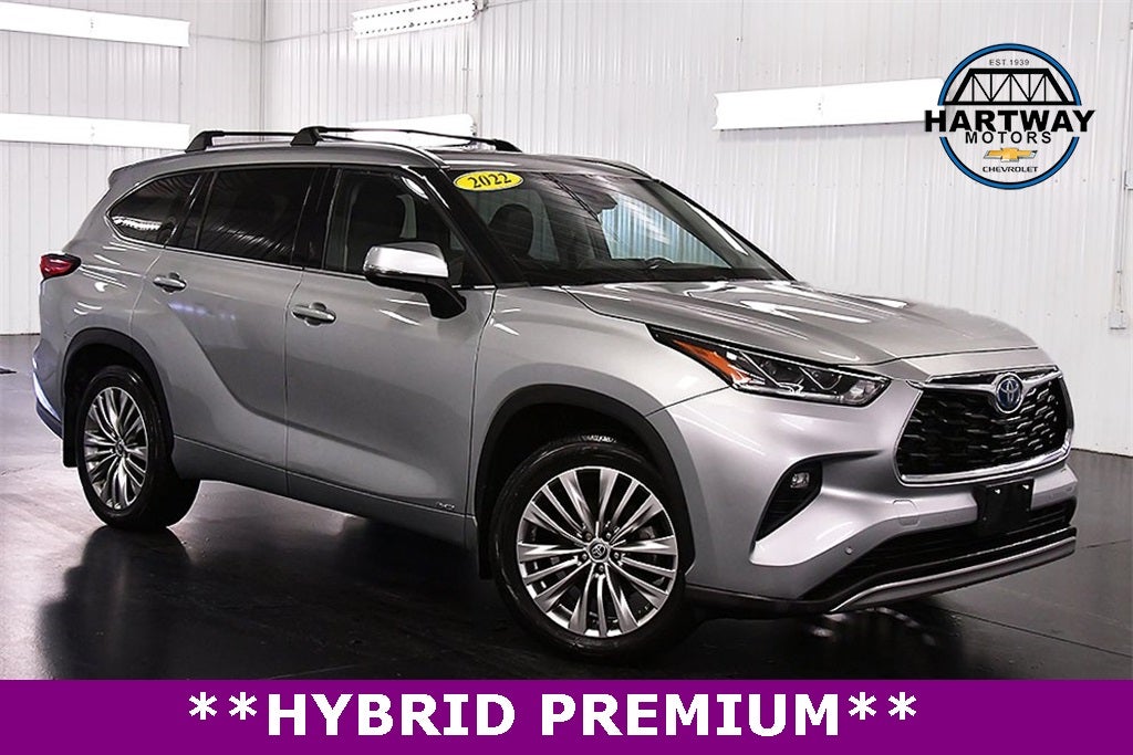 2022 Toyota Highlander Hybrid Platinum