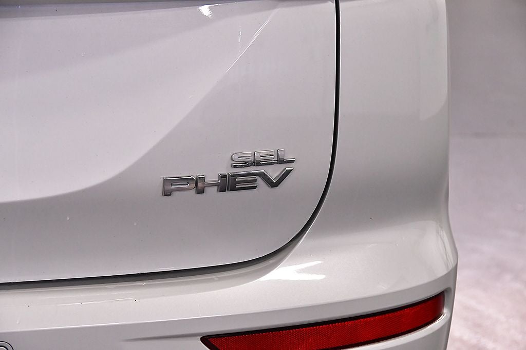 2023 Mitsubishi Outlander PHEV SEL