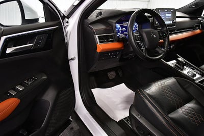 2023 Mitsubishi Outlander PHEV SEL