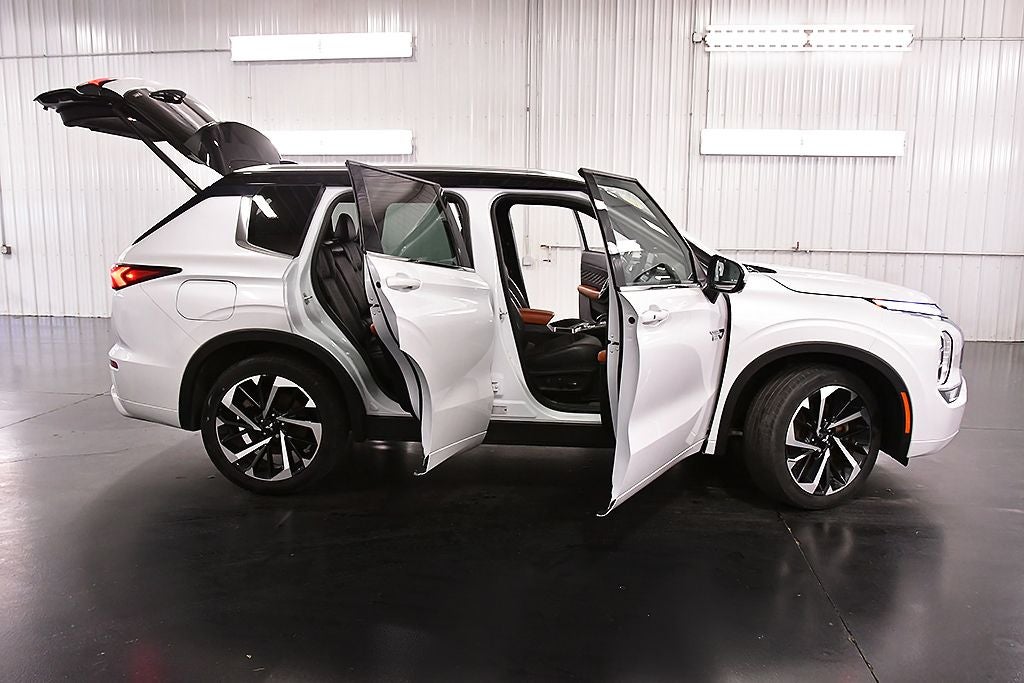2023 Mitsubishi Outlander PHEV SEL