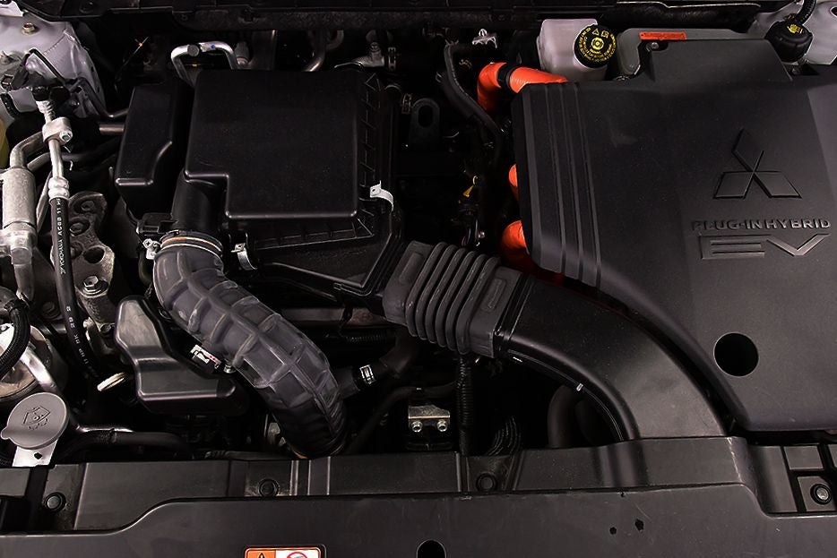 2023 Mitsubishi Outlander PHEV SEL