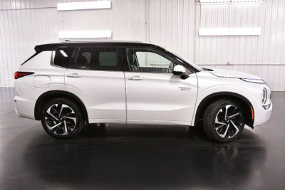 2023 Mitsubishi Outlander PHEV SEL