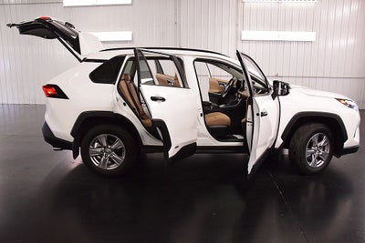 2025 Toyota RAV4 Hybrid XLE