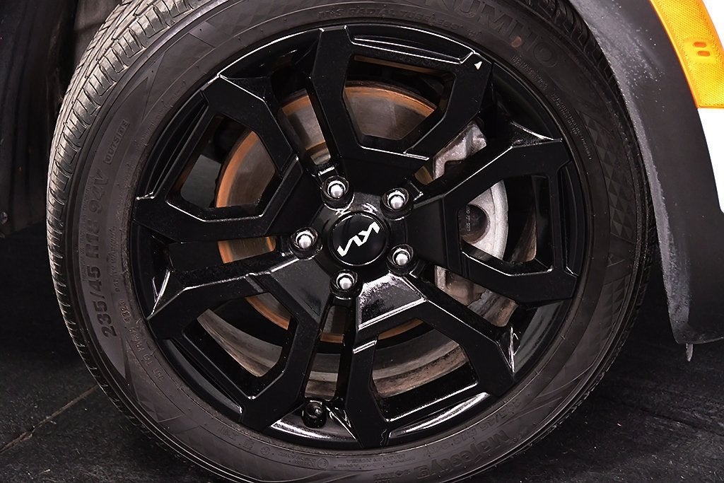 2024 Kia Seltos X-Line