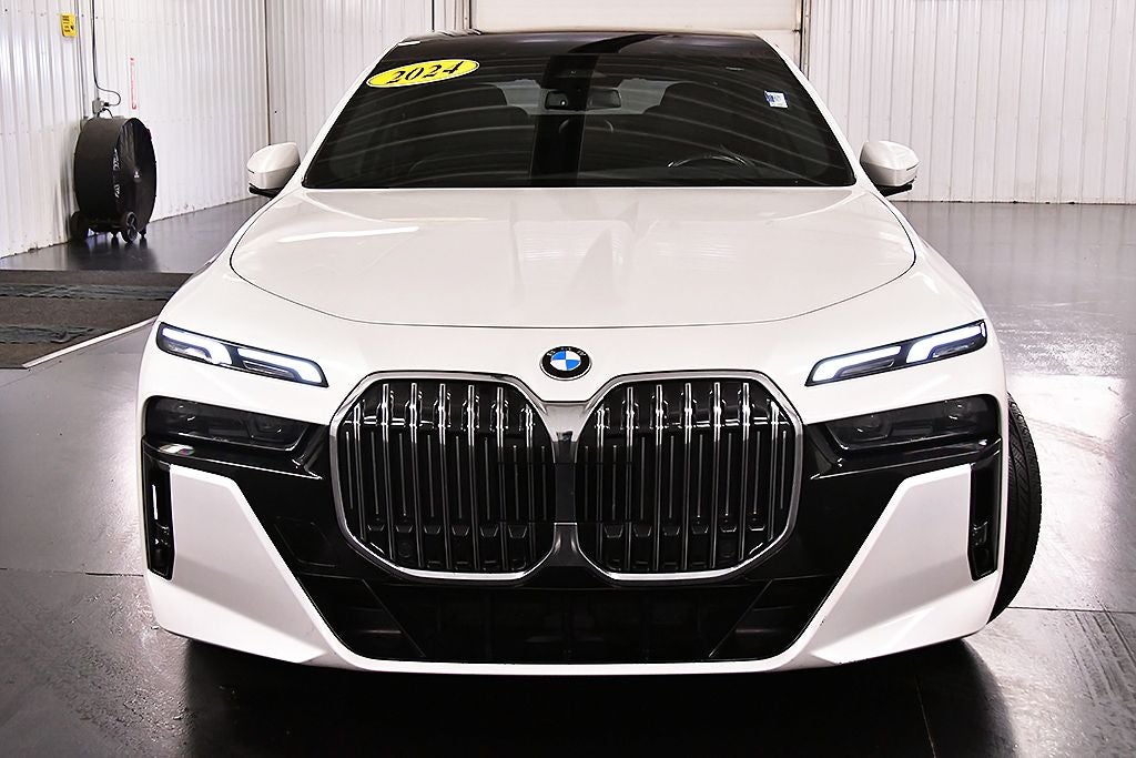 2024 BMW 7 Series 740i xDrive