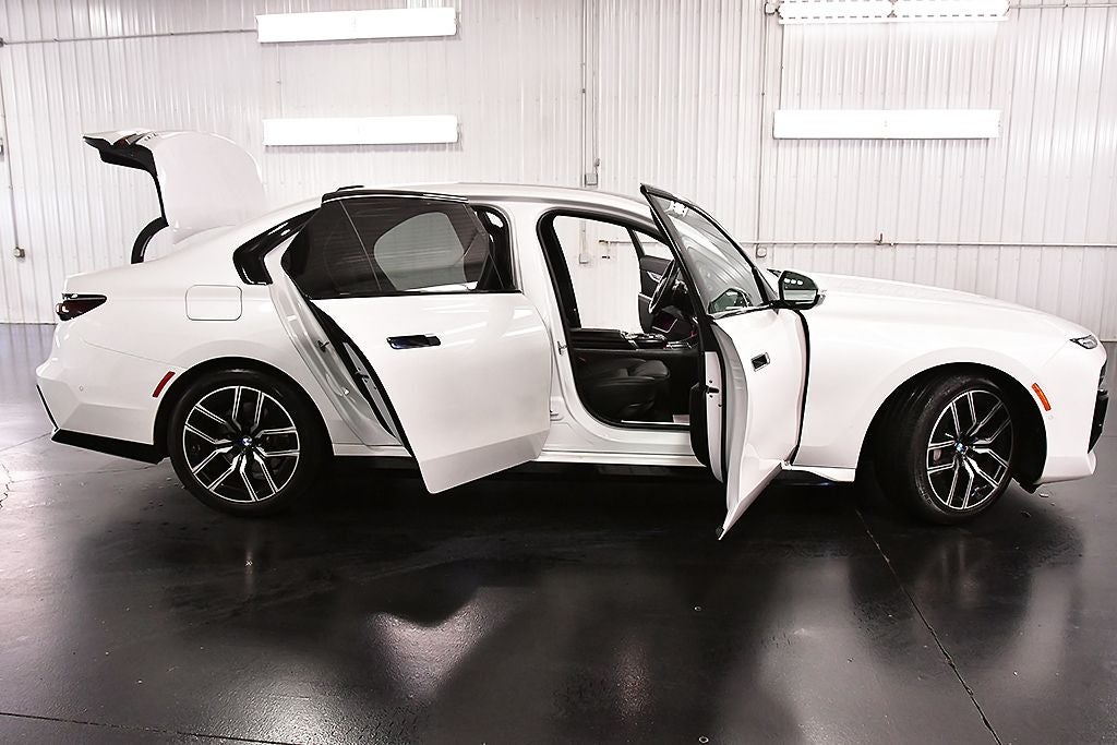 2024 BMW 7 Series 740i xDrive