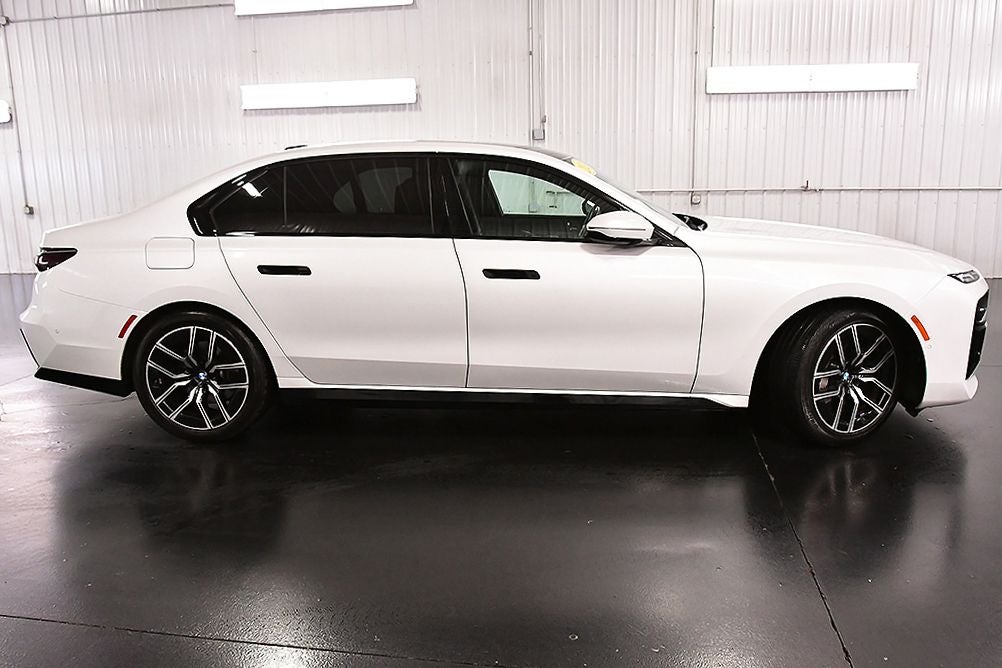 2024 BMW 7 Series 740i xDrive