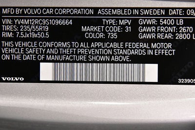 2025 Volvo XC60 B5 Plus