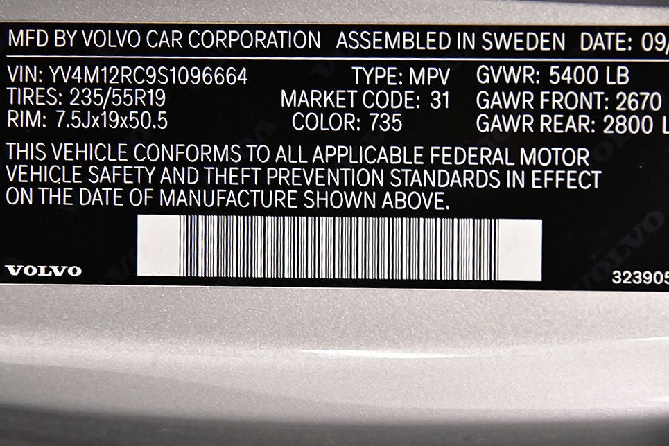 2025 Volvo XC60 B5 Plus