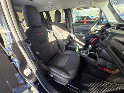 2023 Jeep Renegade Trailhawk