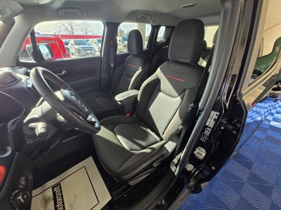 2023 Jeep Renegade Trailhawk