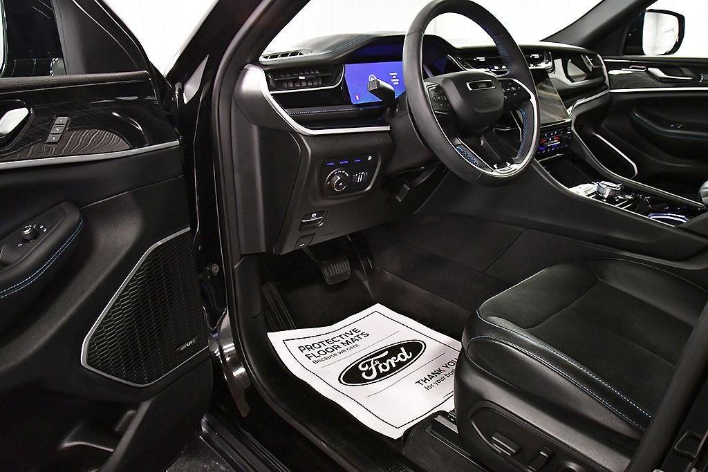 2023 Jeep Grand Cherokee Trailhawk 4xe
