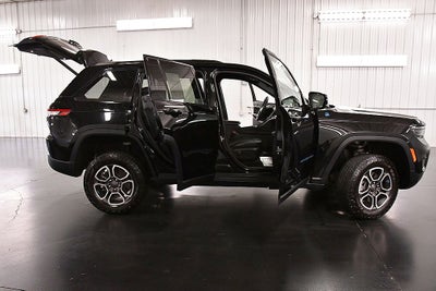 2023 Jeep Grand Cherokee Trailhawk 4xe