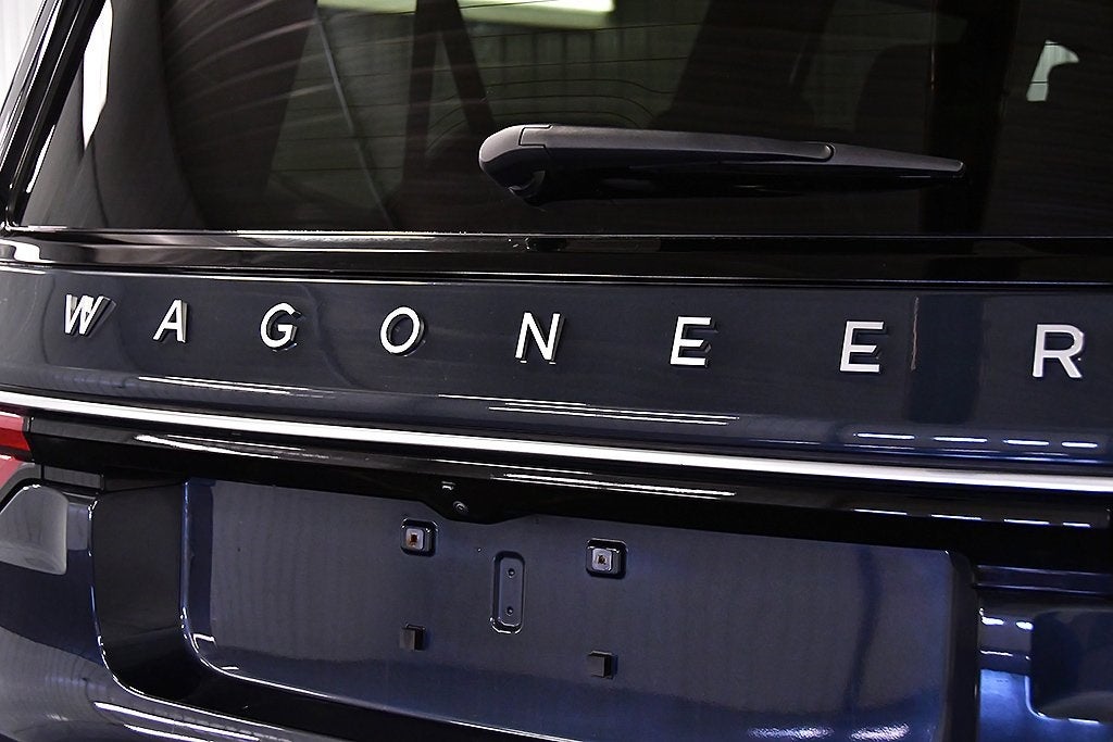 2023 Jeep Wagoneer L Series III