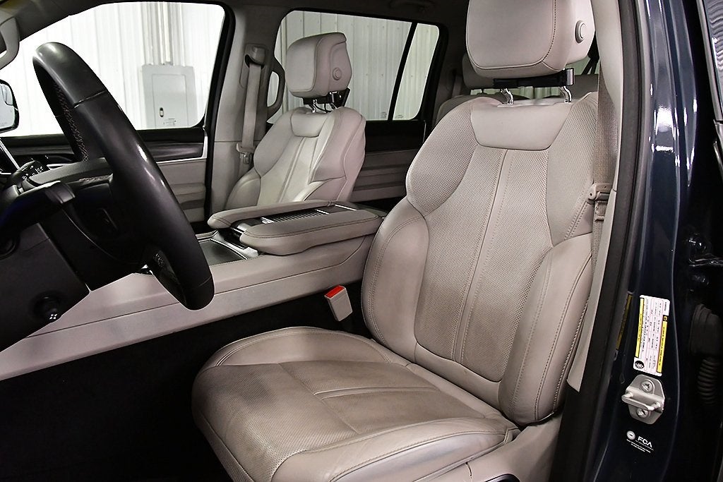 2023 Jeep Wagoneer L Series III