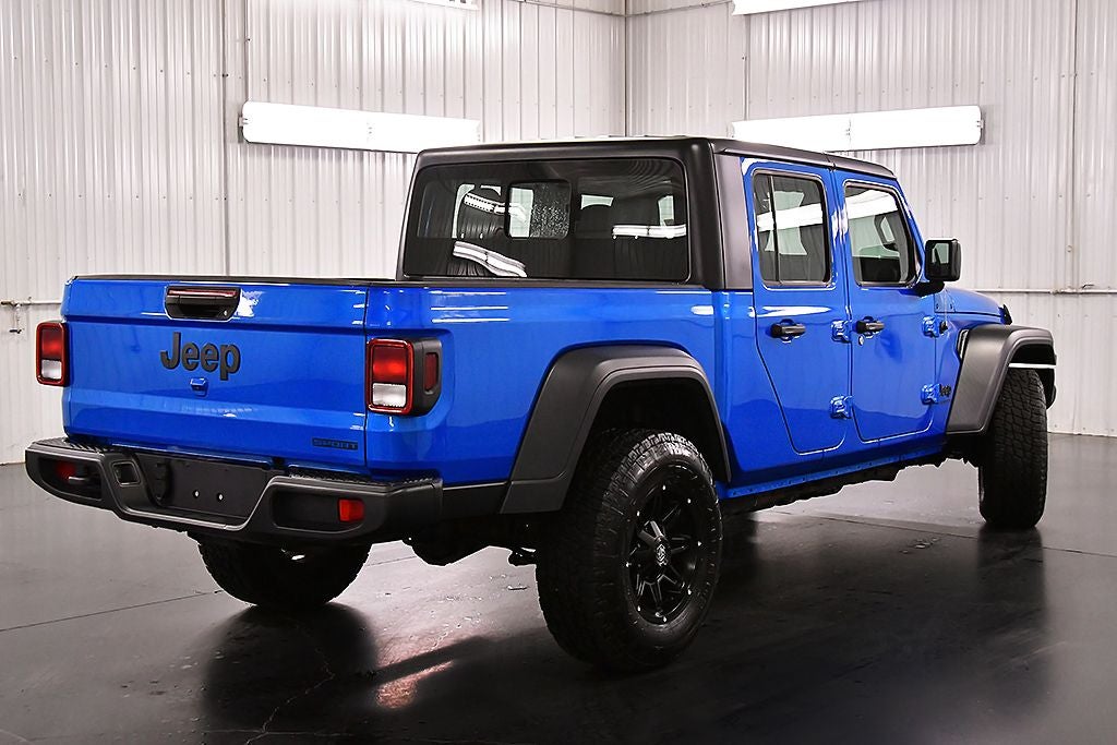 2021 Jeep Gladiator Sport