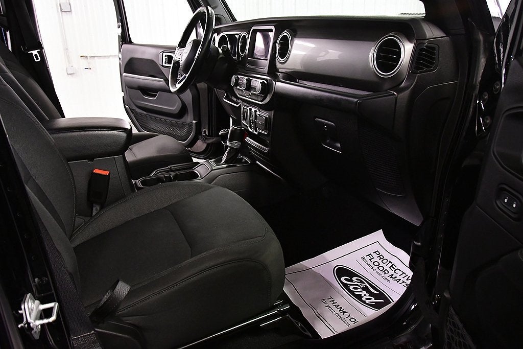 2020 Jeep Gladiator Overland