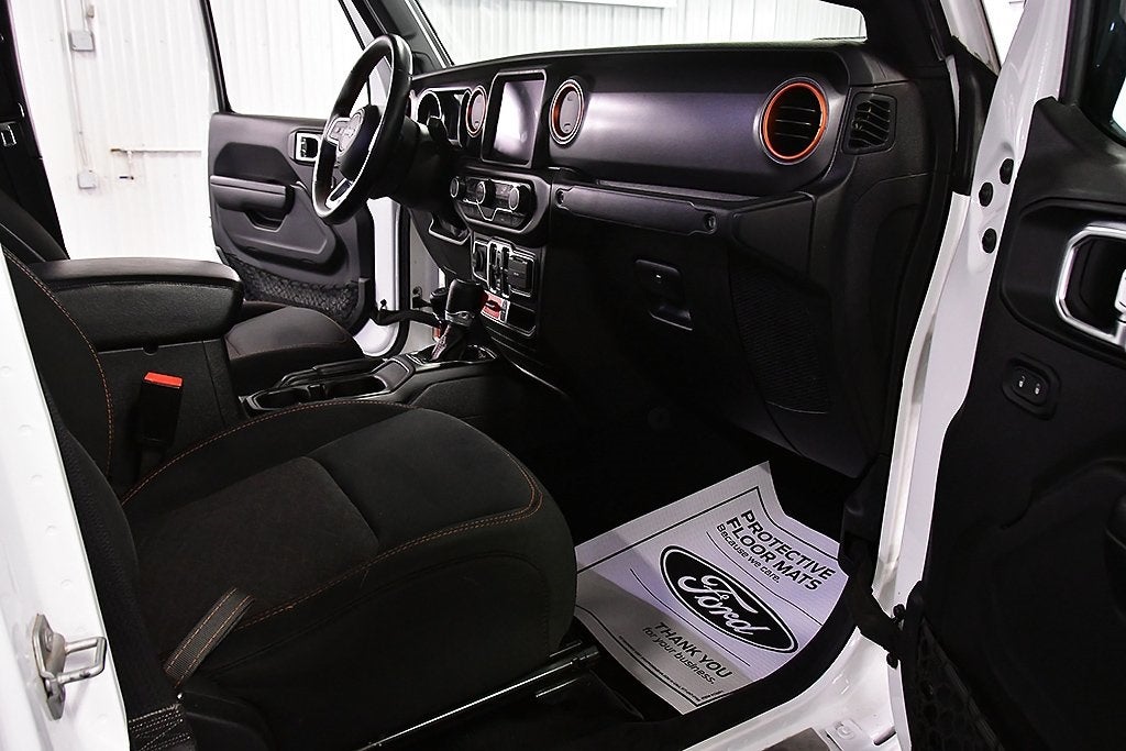 2021 Jeep Gladiator Mojave