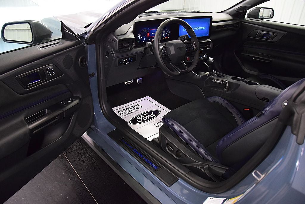 2025 Ford Mustang Dark Horse