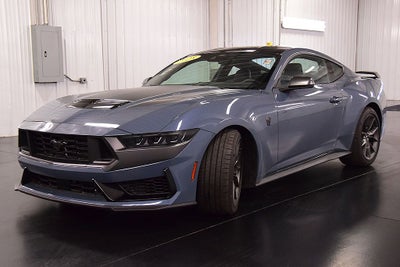 2025 Ford Mustang Dark Horse