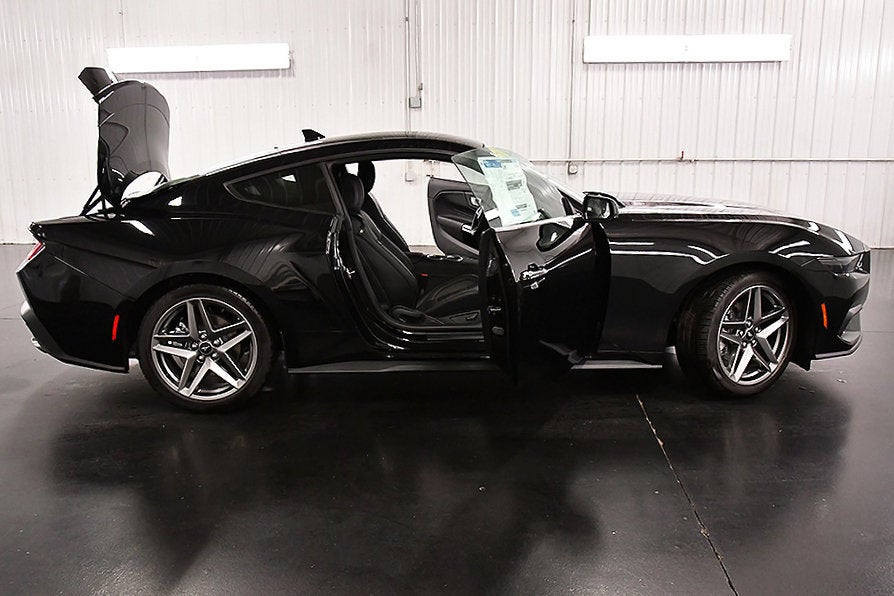 2026 Ford Mustang EcoBoost Premium