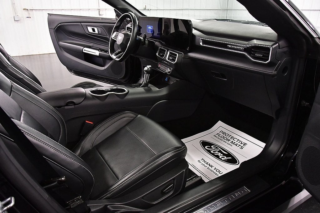 2025 Ford Mustang EcoBoost Premium