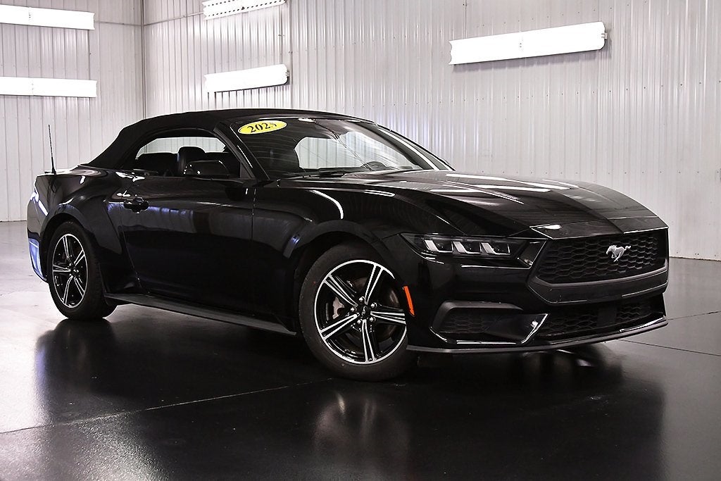 2025 Ford Mustang EcoBoost Premium