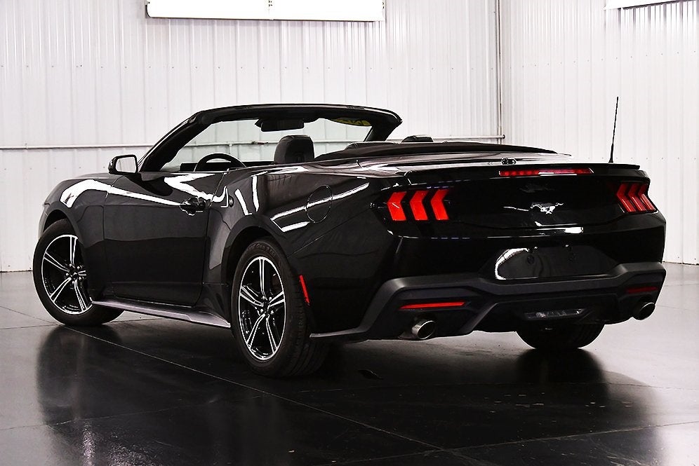 2025 Ford Mustang EcoBoost Premium