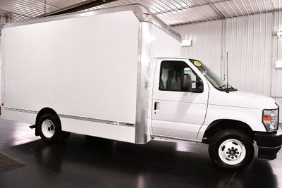 2024 Ford E-450SD Base