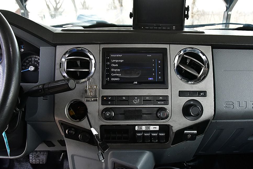 2018 Ford F-750SD Base Flat Bed Tow Truck