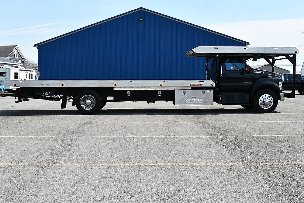 2018 Ford F-750SD Base Flat Bed Tow Truck