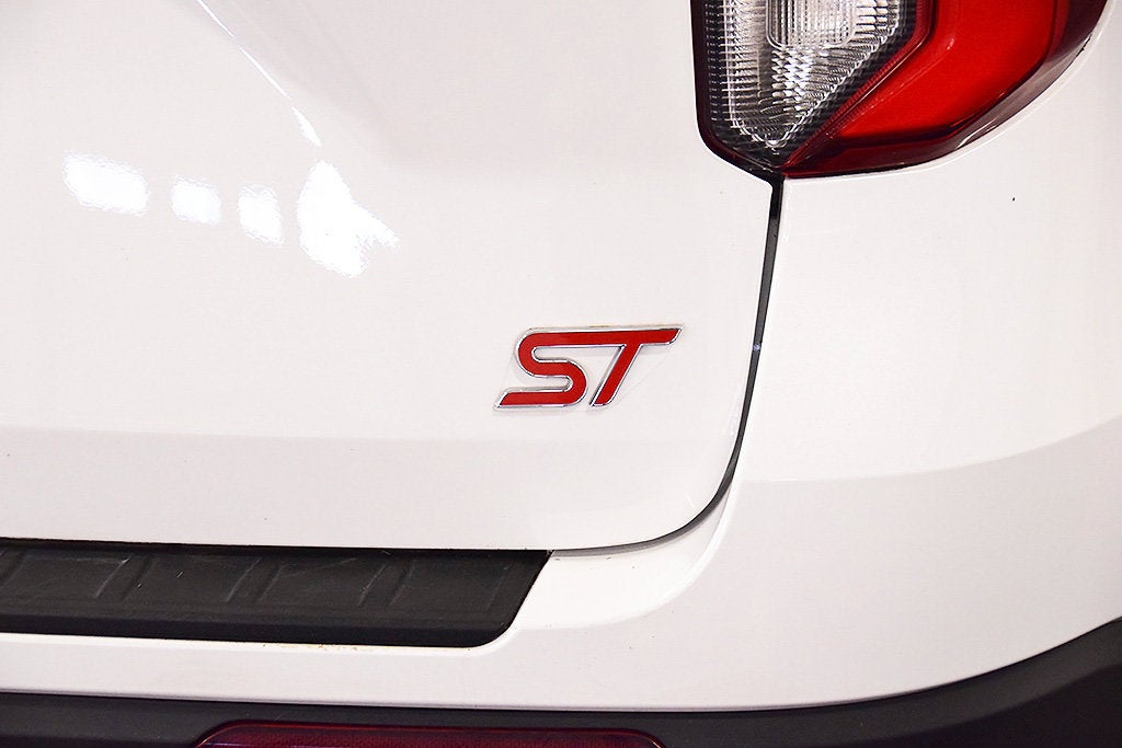 2022 Ford Explorer ST 2