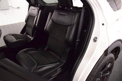 2022 Ford Explorer ST 2