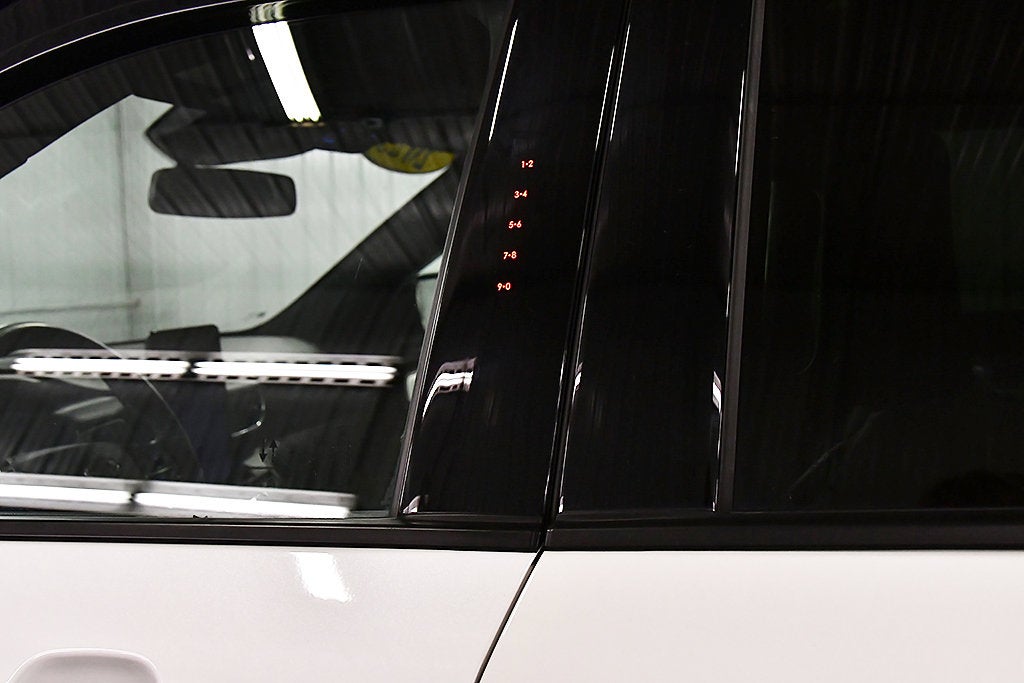 2023 Ford Explorer ST 1