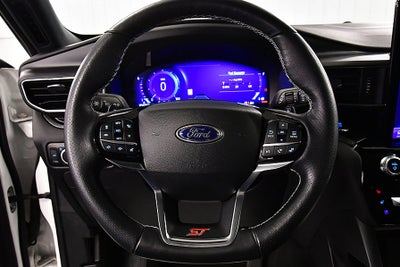 2023 Ford Explorer ST 1