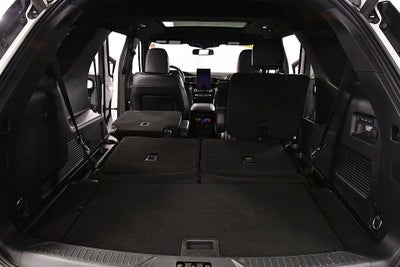 2023 Ford Explorer ST 1