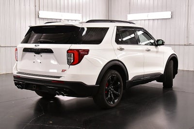 2023 Ford Explorer ST 1