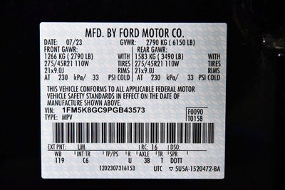 2023 Ford Explorer ST 1